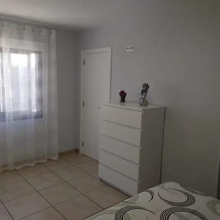 Casa Laura * 洛斯克里斯蒂亚诺斯
